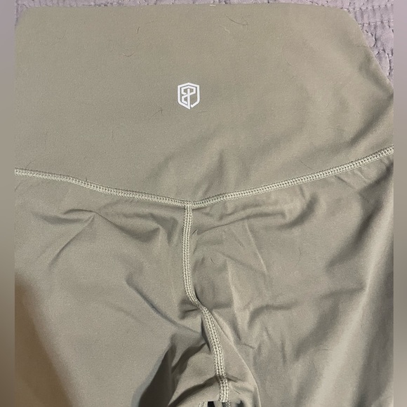 Born Primitive Your Go To Leggings 2.0 - Picture 2 of 3